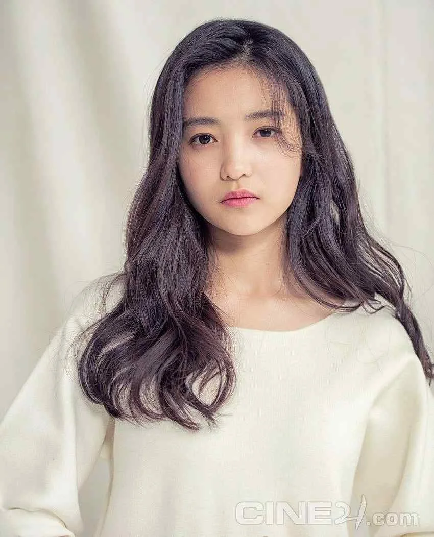 Kim Tae Ri - kim-tae-ri-13.webp